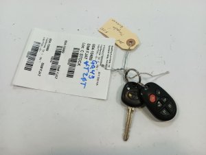 2004-2020 Toyota Sienna 6-Button Keyless Entry Transmitter (Used OEM)