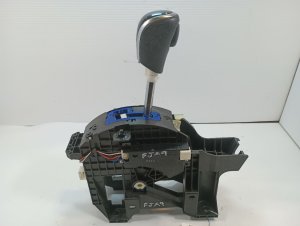 2017-2020 Nissan Rogue Transmission Shift Lever (Used OEM)