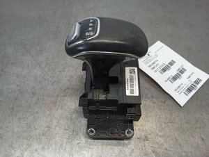 2014-2015 Jeep Grand Cherokee Floor Transmission Shift Lever (Used OEM)