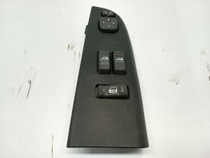 1999 Chevrolet Silverado 1500 Gray Master Door Lock and Window Switch (Used OEM)