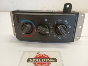 2000-2001 Dodge Ram 1500 HVAC Control (Used OEM)