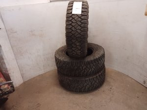 2013 Jeep Wrangler Tire (Used OEM)