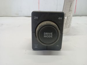 2023-2024 Ford F-550 Super Duty 4WD Selector Switch with Differential Lock (Used OEM)
