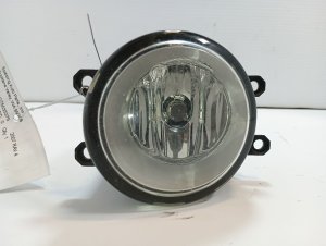 2009-2014 Toyota Matrix Fog Light - Left (Driver) (Used OEM)