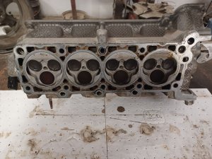 2009-2010 Ford F-150 Engine Cylinder Head - Left (Driver) (Used OEM)