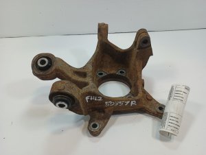 2010-2014 Subaru Outback Stub Axle - Right (Passenger) (Used OEM)