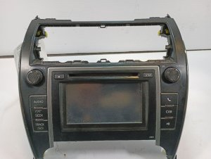 2013-2014 Toyota Camry AM/FM Radio Receiver (Used OEM)