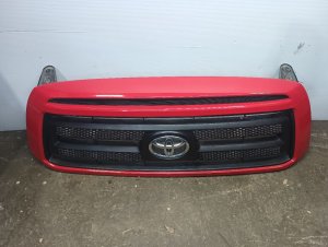 2010-2013 Toyota Tundra Red Grille with Black Surround and Black Insert (Used OEM)