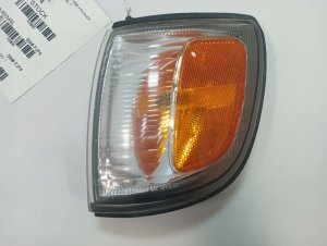 1999-2002 Toyota 4Runner Corner Light Assembly - Left (Driver) (Used OEM)