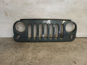 2007-2018 Jeep Wrangler Gray Grille Shell (Used OEM)