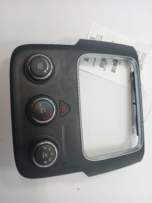 2013-2018 Ram 1500 Manual Temperature Control Module (Used OEM)