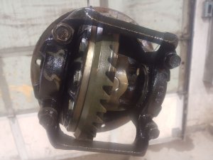 1995-1998 Toyota T100 Rear Differential Carrier Assembly (4.10 Ratio) (Used OEM)