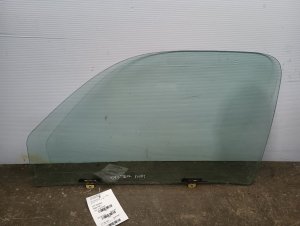 1995-2003 Toyota Tacoma Door Glass - Front, Left (Driver) (Used OEM)