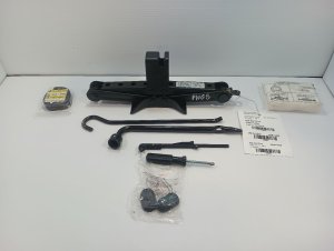 2015-2019 Subaru Outback Scissor Jack (Used OEM)