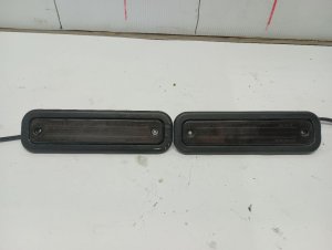 2003-2009 Hummer H2 Smoked Side Marker Light (Used OEM)