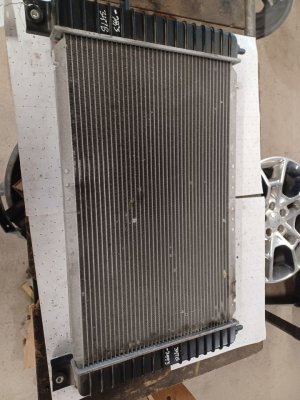 1999-2000 GMC Sierra 2500 Radiator (Used OEM)
