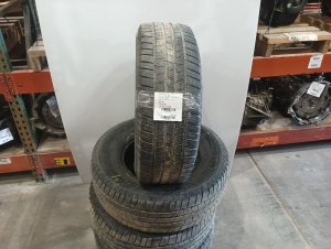 2000-2006 Chevrolet Tahoe Tire (Used OEM)