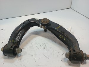 2009-2013 Suzuki Equator Suspension Control Arm - Front, Right (Passenger) (Used OEM)