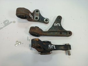 2008-2022 Toyota Sequoia Front Differential Mount Bracket Kit (Used OEM)
