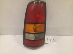 2004-2005 Chevrolet Silverado 1500 Sportside Bed Taillight Assembly - Left (Driver) (Used OEM)