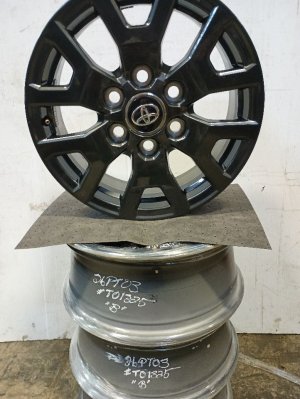 2025-2026 Toyota 4Runner Gray 17x7 Painted Charcoal Alloy Wheel (Used OEM)