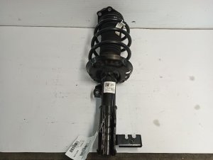 2025-2026 GMC Terrain Suspension Strut - Right (Passenger) (Used OEM)