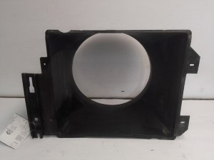 1997-2002 Jeep Wrangler Engine Cooling Fan Shroud (Used OEM)