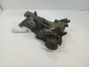 2010-2011 Honda CR-V Engine Water Pump with Bracket (Used OEM)