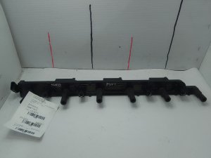 2000-2004 Jeep Grand Cherokee Blue Ignition Coil Rail Assembly (Used OEM)