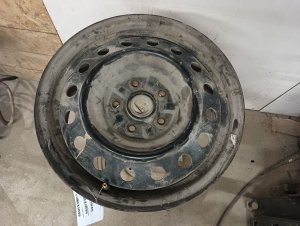 2002-2006 Toyota Camry Black 15x6.5 Steel Wheel (Used OEM)