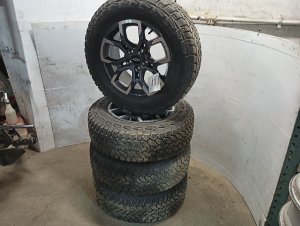 2018-2026 GMC Terrain Silver 17-Inch Aluminum Wheel (Used OEM)