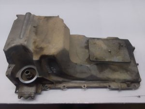 2007-2008 GMC Yukon Engine Oil Pan (Used OEM)