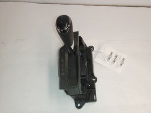 2016-2017 GMC Terrain Floor Transmission Shift Lever (Used OEM)