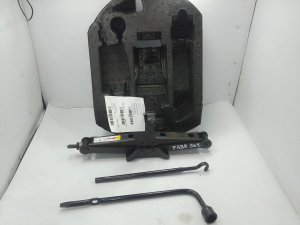 2011-2022 Jeep Grand Cherokee Scissor Jack with Tools (Used OEM)