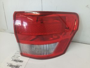 2011-2013 Jeep Grand Cherokee Quarter Panel Mounted Taillight Assembly - Right (Passenger) (Used OEM)