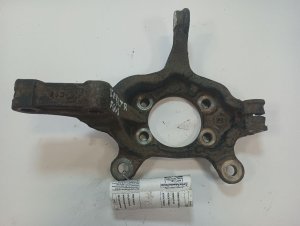 2011-2017 Nissan Juke Front Spindle Steering Knuckle (Less Hub) - Right (Passenger) (Used OEM)