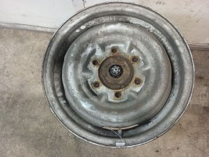 1992-1995 Toyota Pickup Black Wheel (Used OEM)