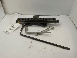 2012-2014 Subaru Outback Scissor Jack (Used OEM)