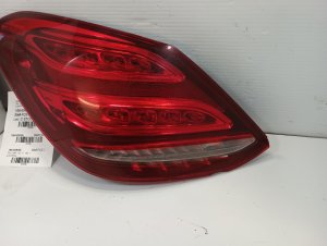 2015-2018 Mercedes-Benz C300 Tail Light - Left (Driver) (Used OEM)