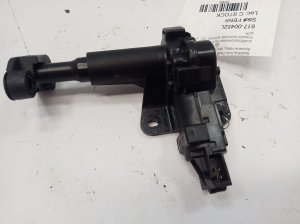 2001-2007 Dodge Caravan Quarter Window Power Window Motor - Left (Driver) (Used OEM)