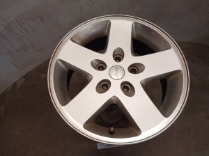 2007-2018 Jeep Wrangler Silver 5-Spoke Alloy Wheel (Used OEM)