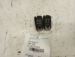 2010-2012 Buick Allure 5-Button Keyless Entry Transmitter with Flip Key (Used OEM)