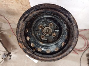 1995-1998 Nissan 200SX Black Wheel (Used OEM)