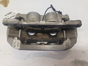  Chevrolet Silverado 2500 Front Disc Brake Caliper - Left (Driver) (Used OEM)