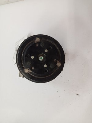 1999-2003 Ford F-250 Super Duty A/C Compressor (Used OEM)