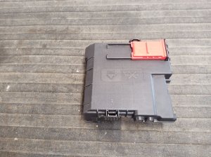 2021-2024 GMC Yukon Fusible Link Power Distribution Block (Used OEM)