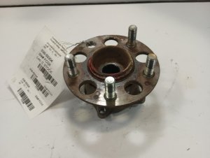 2016-2022 Honda Pilot Rear Wheel Hub and Bearing Assembly (Used OEM)