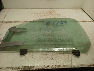1997-2004 Ford F-150 Door Glass - Front, Left (Driver) (Used OEM)