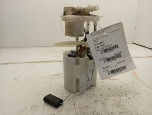 2015-2017 Chrysler 200 Fuel Pump Assembly (Used OEM)