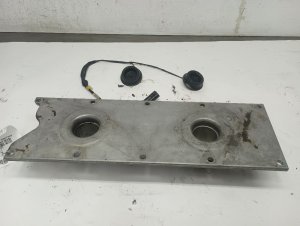 2000-2006 GMC Yukon Engine Valley Cover Plate (Used OEM)